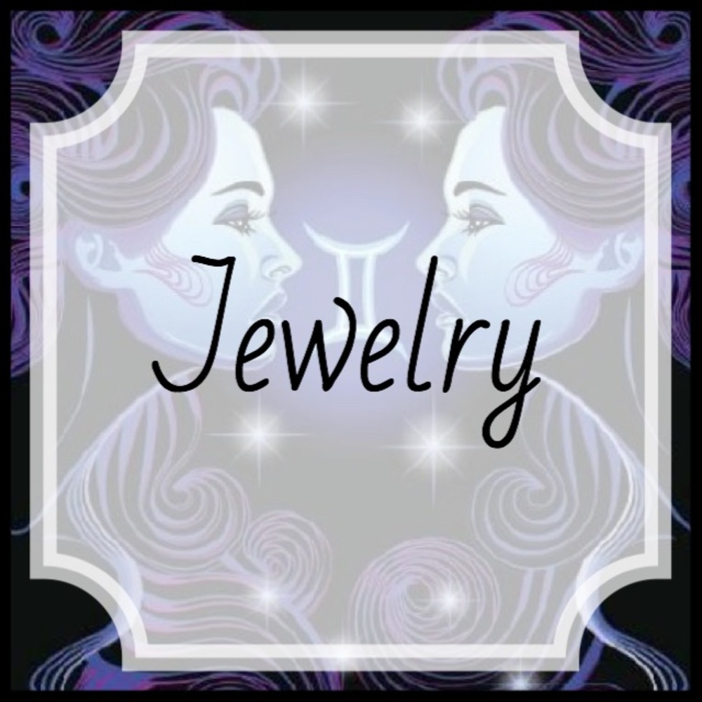 • j e w e l r y •